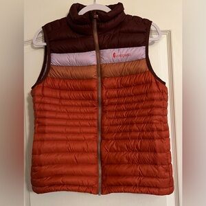 COTOPAXI Fuego Down Vest Women Size M Med Stripes Orange Maroon Purple Puffy